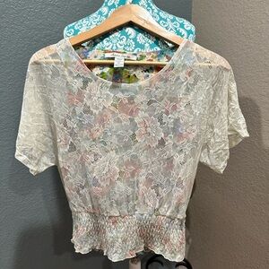 Lace Vintage American Rag Cream Floral Blouse